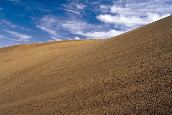 Die Singende Sandd�ne Baoritaolegai