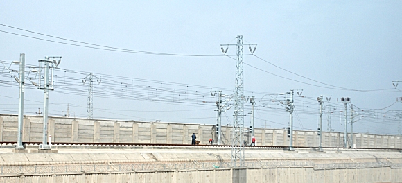 Hochgeschwindigkeitsstrecke entlang Seidenstra�e Lanxin-Gaotie