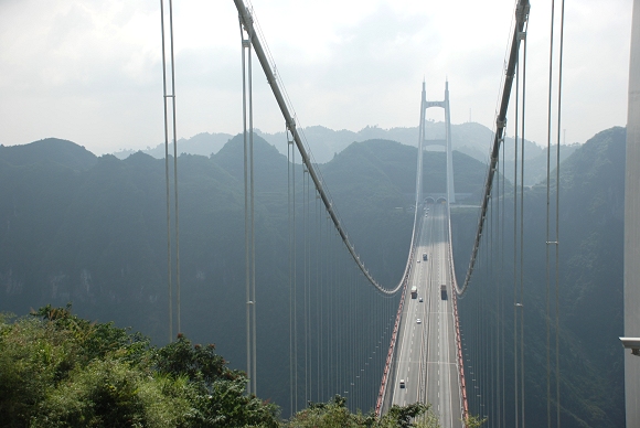 Aizhai-Br�cke in Dehang