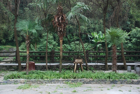 Wasserm�hlen im Dehang Miao-Dorf