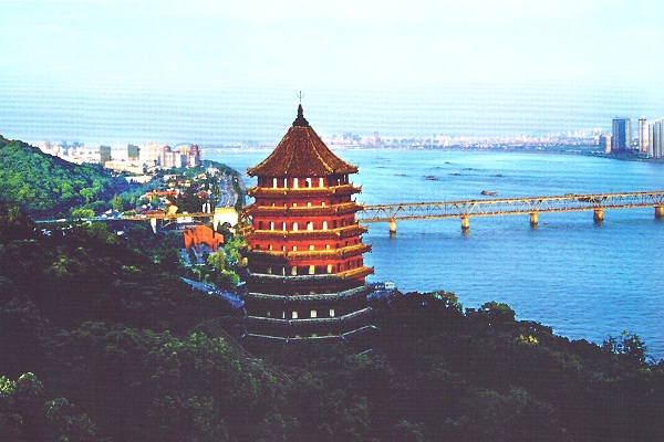 Sechs-Harmonien-Pagode in Hangzhou